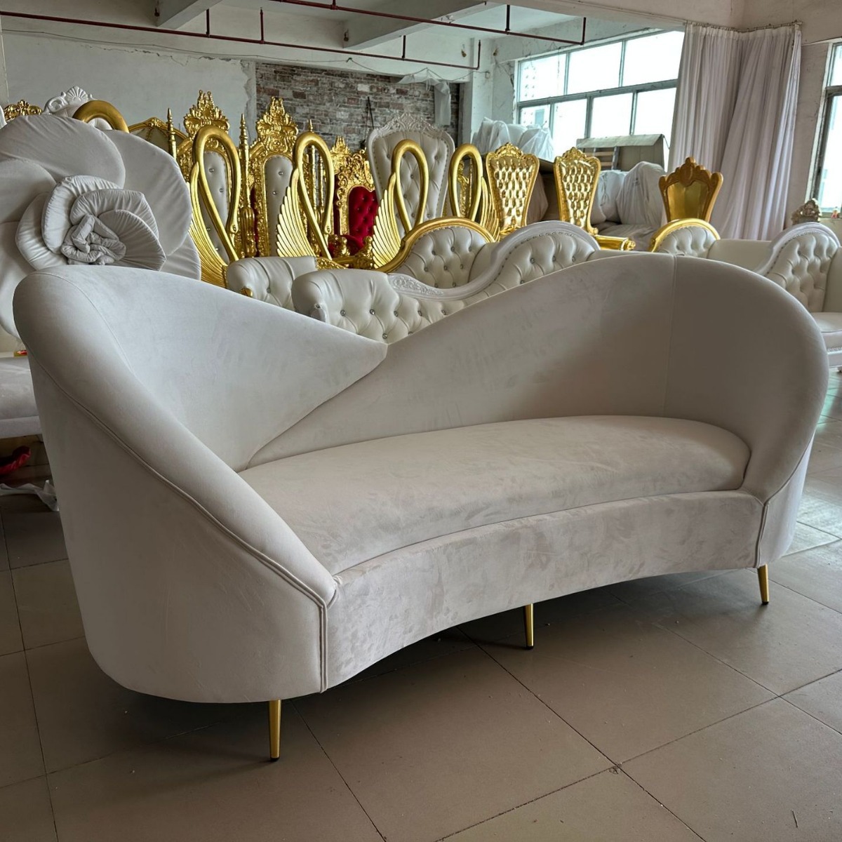 Горячая распродажа 2026: Сваде – обзор и цена Home Decor Sofa